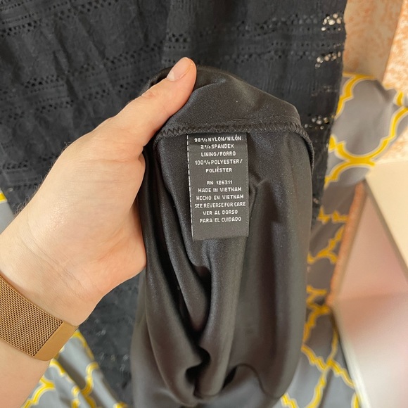 Dress - Picture 2 of 3